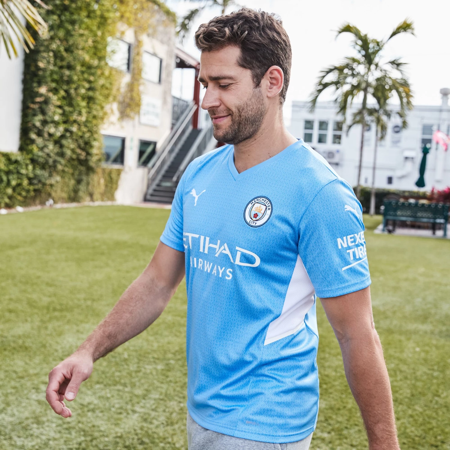 PUMA Men's Manchester City '21 Home Replica Jersey 5 PUMA Men's Manchester City '21 Home Replica Jersey - Image 3